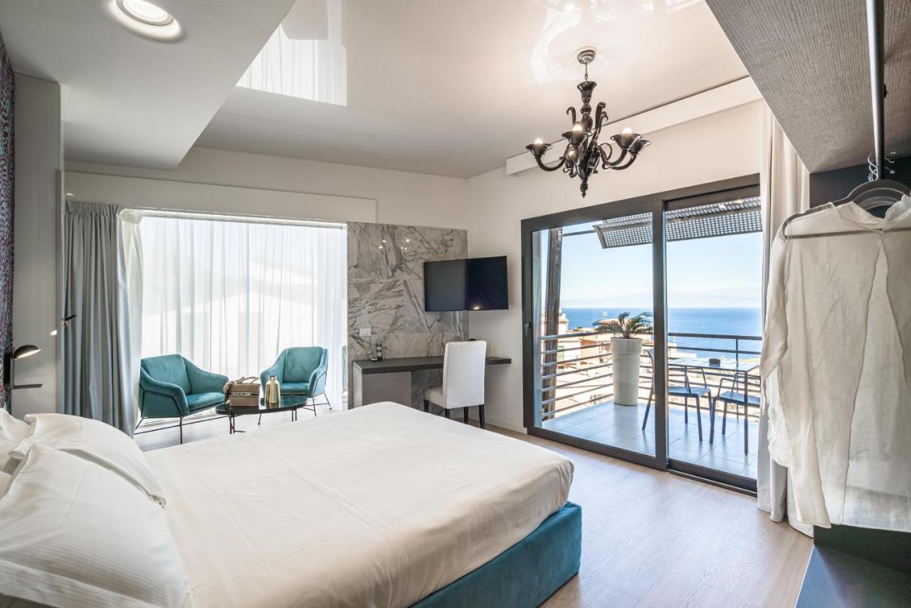 Taormina Palace Hotel Екстериор снимка